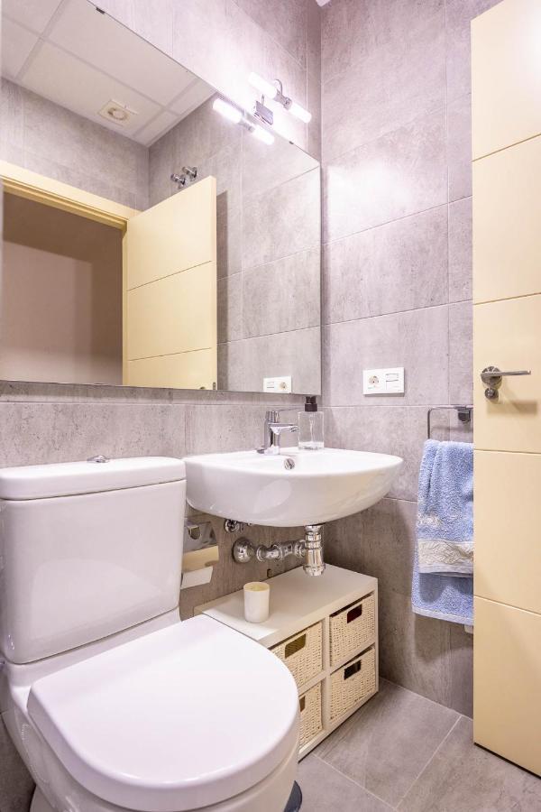 Apartamento Hercules - Vacacional Sevilla Eksteriør billede